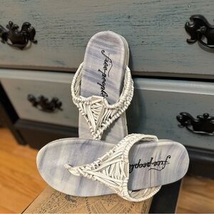 Free People : IVY HANDWOVEN FOOTBED Sandal